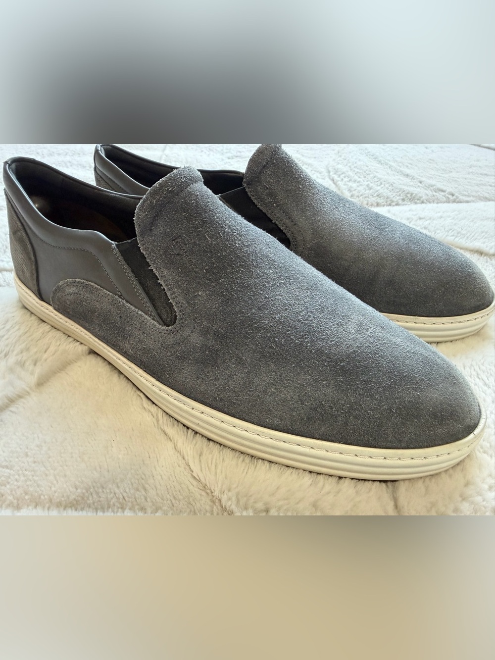 LIKE NEW! $980 Ferragamo Grey Suede Leather Slip-On Vans Derby Sneakers 10 D